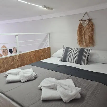 Anatolis Loft 1 * Mola Kalyva